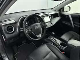 Toyota RAV4 (2018) thumbnail 26