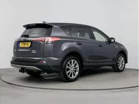 Toyota RAV4 (2018) thumbnail 33