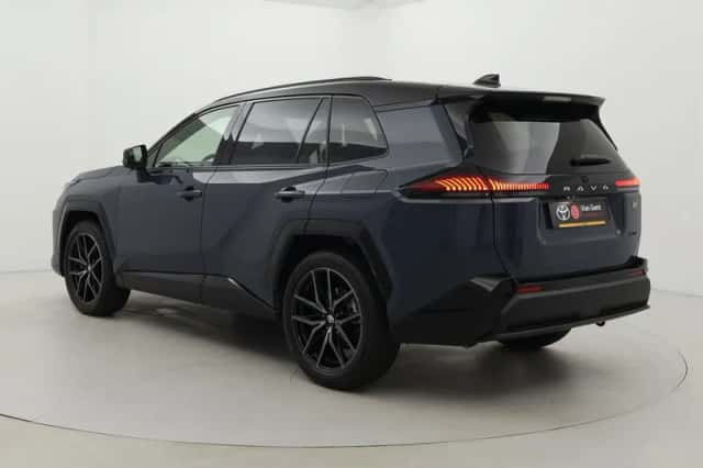 Toyota RAV4 (2026) thumbnail 4