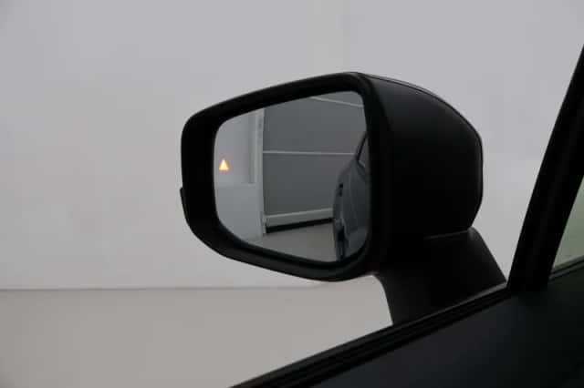 Toyota RAV4 (2026) thumbnail 6