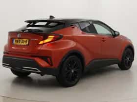 Toyota C-HR (2020) thumbnail 38