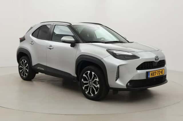 Toyota Yaris Cross (2025) thumbnail 1