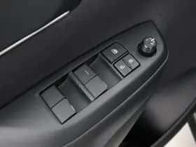 Toyota Yaris Cross (2025) thumbnail 22