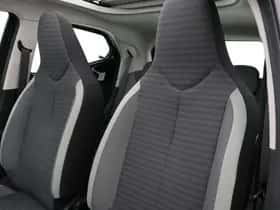 Toyota Aygo (2019) thumbnail 9