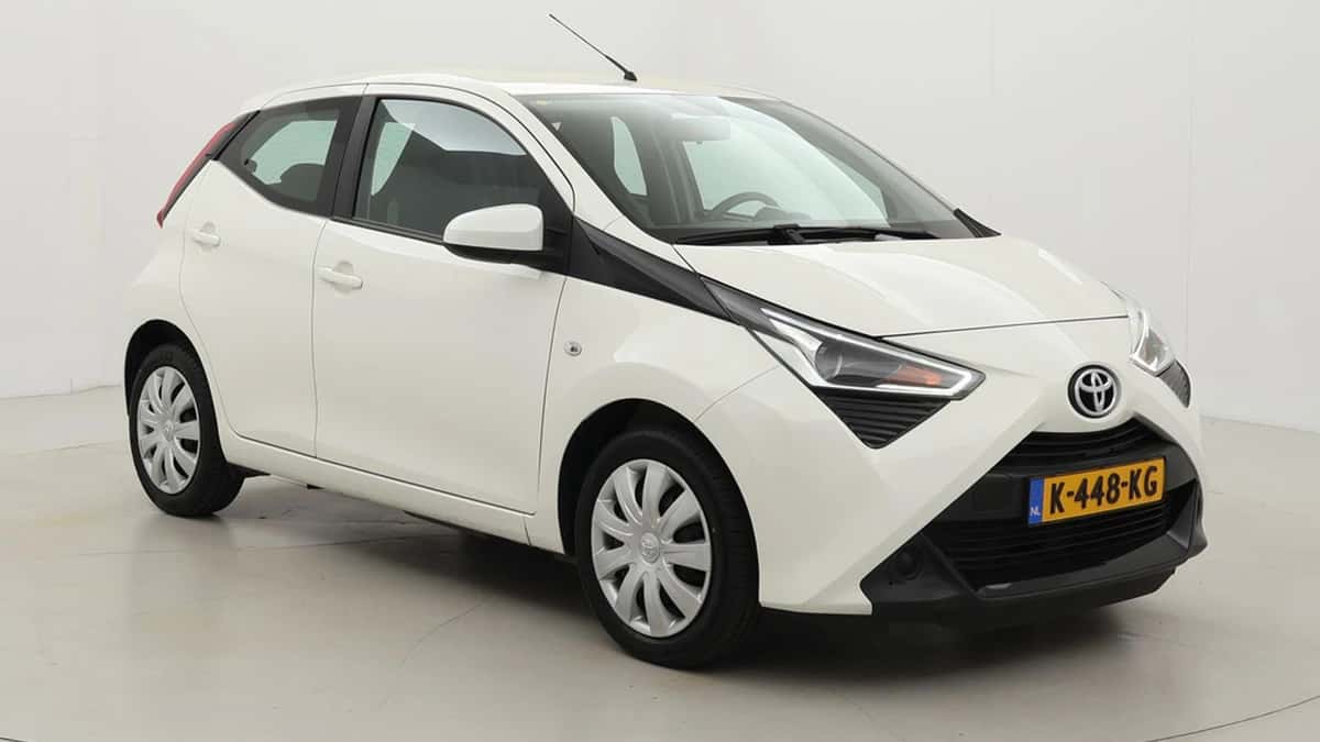 Toyota Aygo (2021) — foto 1