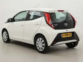 Toyota Aygo (2021) thumbnail 4