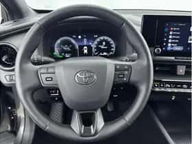 Toyota C-HR (2025) thumbnail 15
