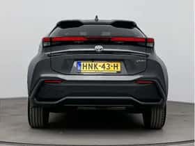 Toyota C-HR (2025) thumbnail 8