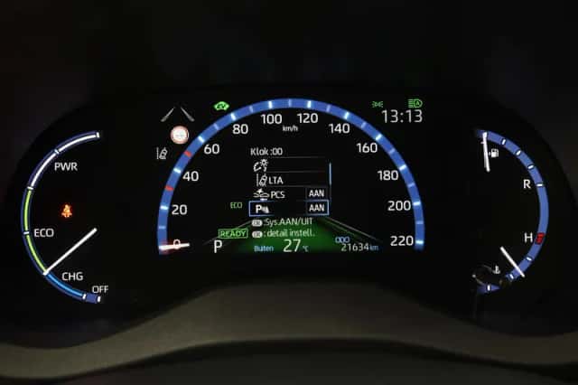 Toyota Yaris Cross (2024) thumbnail 3