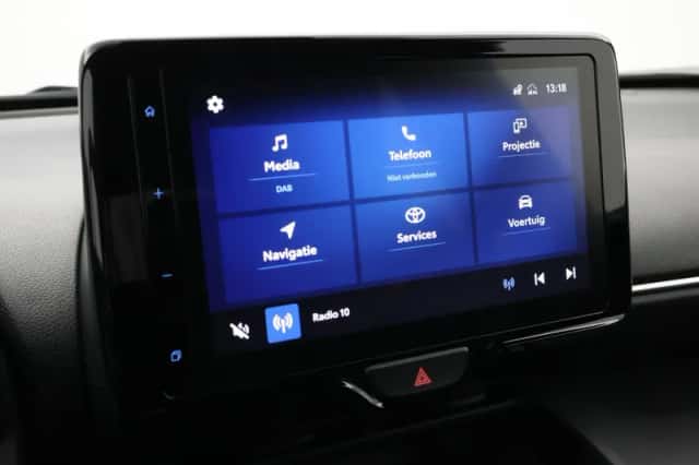 Toyota Yaris Cross (2024) thumbnail 6