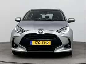 Toyota Yaris (2021) thumbnail 12