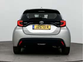 Toyota Yaris (2021) thumbnail 13