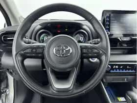 Toyota Yaris (2021) thumbnail 20