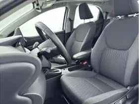 Toyota Yaris (2021) thumbnail 10
