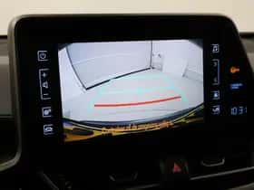 Toyota C-HR (2018) thumbnail 8
