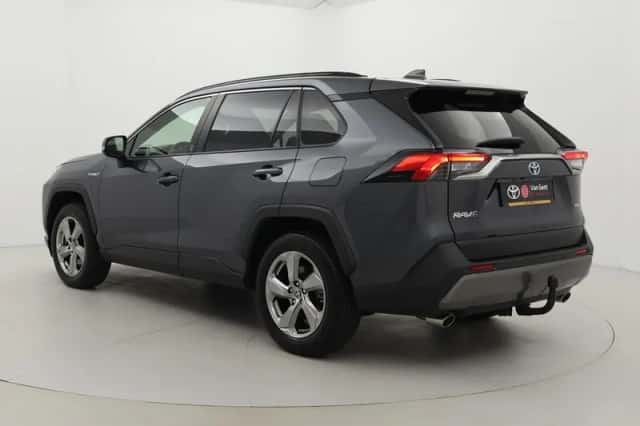 Toyota RAV4 (2022) thumbnail 4