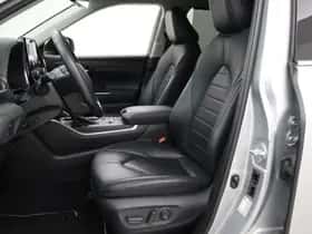 Toyota Highlander (2022) thumbnail 22