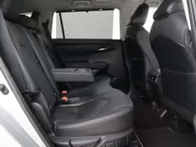 Toyota Highlander (2022) thumbnail 37