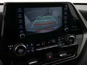 Toyota Highlander (2022) thumbnail 9