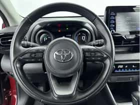 Toyota Yaris (2020) thumbnail 17