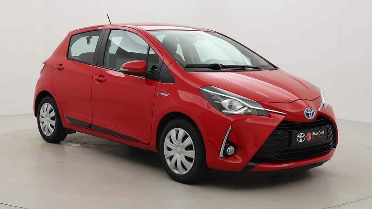 Toyota Yaris (2018) — foto 1