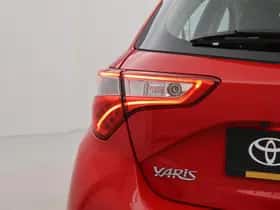 Toyota Yaris (2018) thumbnail 11