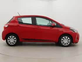Toyota Yaris (2018) thumbnail 16