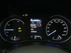 Toyota Yaris (2018) thumbnail 3