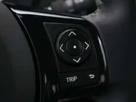Toyota Yaris (2018) thumbnail 21