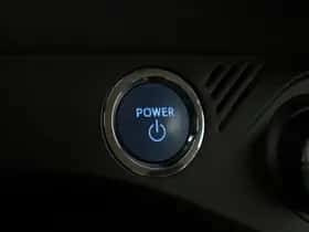 Toyota Yaris (2018) thumbnail 24