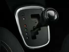Toyota Yaris (2018) thumbnail 25