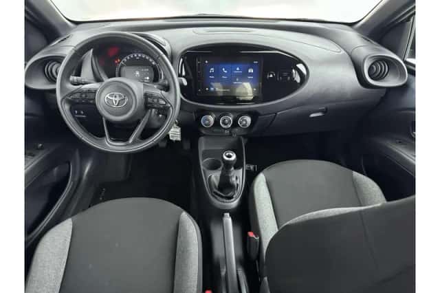 Toyota Aygo X (2025) thumbnail 2