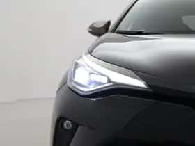 Toyota C-HR (2021) thumbnail 13