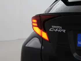 Toyota C-HR (2021) thumbnail 14