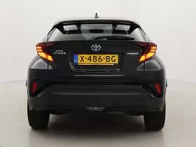 Toyota C-HR (2021) thumbnail 19