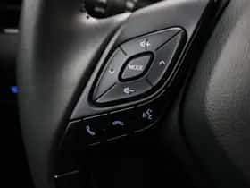 Toyota C-HR (2021) thumbnail 25