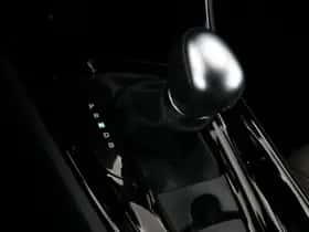 Toyota C-HR (2021) thumbnail 30