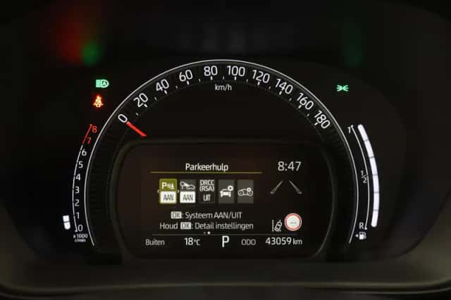 Toyota Aygo X (2022) thumbnail 3