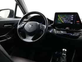 Toyota C-HR (2019) thumbnail 25