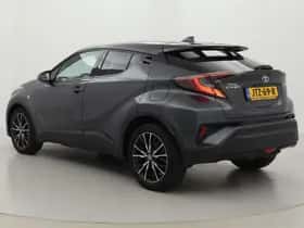 Toyota C-HR (2019) thumbnail 4