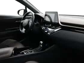 Toyota C-HR (2019) thumbnail 36