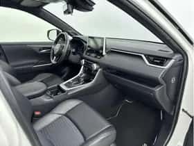 Toyota RAV4 (2020) thumbnail 30