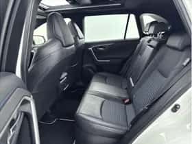 Toyota RAV4 (2020) thumbnail 31