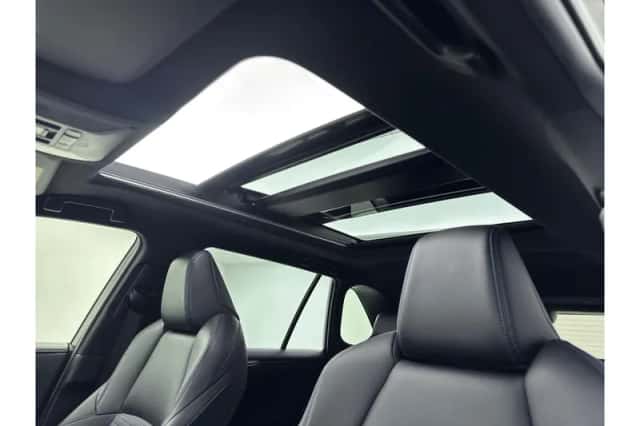 Toyota RAV4 (2020) thumbnail 5