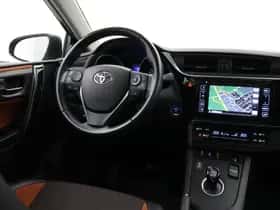 Toyota Auris (2017) thumbnail 27