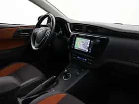 Toyota Auris (2017) thumbnail 37