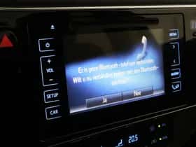 Toyota Auris (2017) thumbnail 9