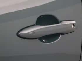 Toyota Yaris (2025) thumbnail 11