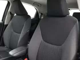 Toyota Yaris (2023) thumbnail 11