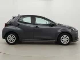 Toyota Yaris (2023) thumbnail 16